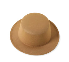 Load image into Gallery viewer, Holly boater hat
